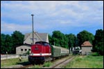 202 272 im Bahnhof Feldberg (Meckl) 